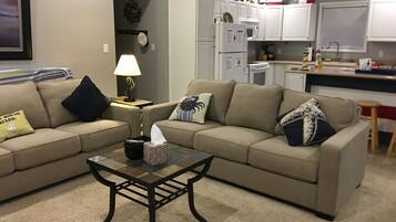 Télévision, lecteur de DVD, chaßne hi-fi