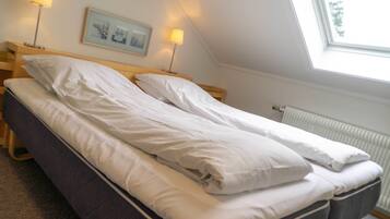 Family Suite | Free WiFi, bed sheets