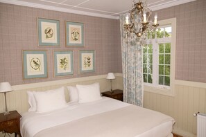 Superior Room, 1 Double or 2 Twin Beds | In-room safe, free WiFi, bed sheets - Hotel Cerro Guido (Torres del Paine)