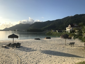 プライベートビーチ、白砂