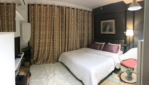 Fer et planche à repasser, Wi-Fi, draps fournis