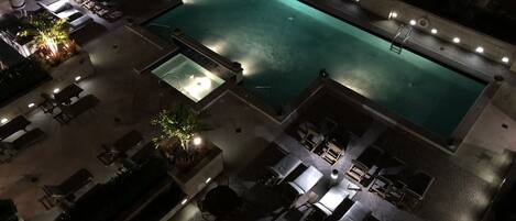 Piscine extérieure, piscine chauffée