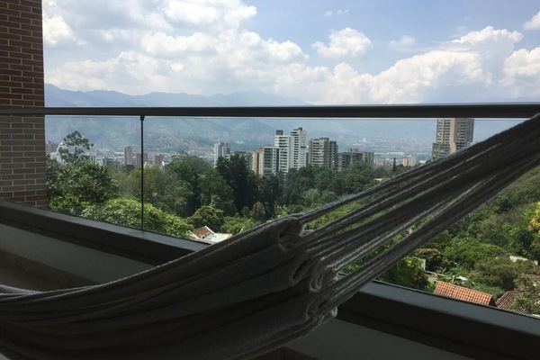 Poblado Modern for families