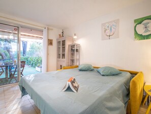 1 chambre, fer et planche Ă repasser, Wi-Fi