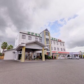 Exterior - Business Hotel Iwagawa (Soo)