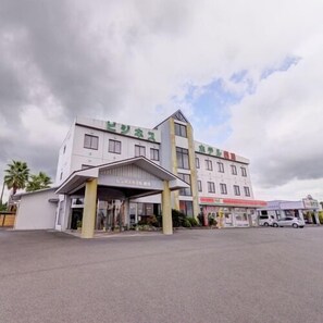 Exterior - Business Hotel Iwagawa (Soo)