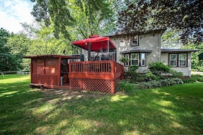 Property grounds - 4 Bedroom Home Near Warren Dunes State Park (Sawyer)