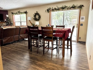 Dining - Castle Reserved Home Retreat! (Charlevoix)
