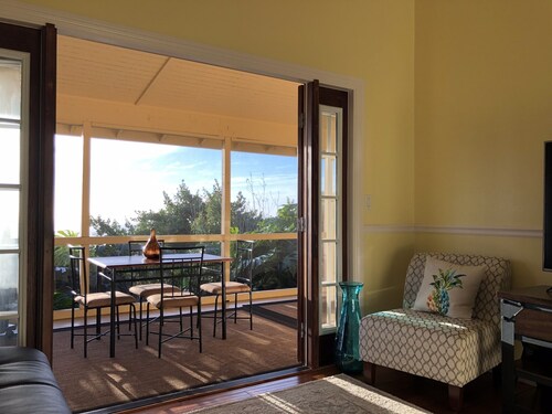 New Listing: Spacious Suite for 4x with panoramic ocean view