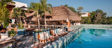 Outdoor pool, open 10:00 AM to 10:00 PM, sun loungers