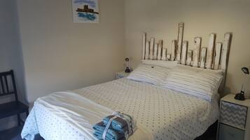 3 bedrooms, in-room safe, individually decorated, individually furnished