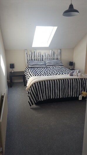Superior Apartment, Multiple Beds, Partial Sea View | View from room