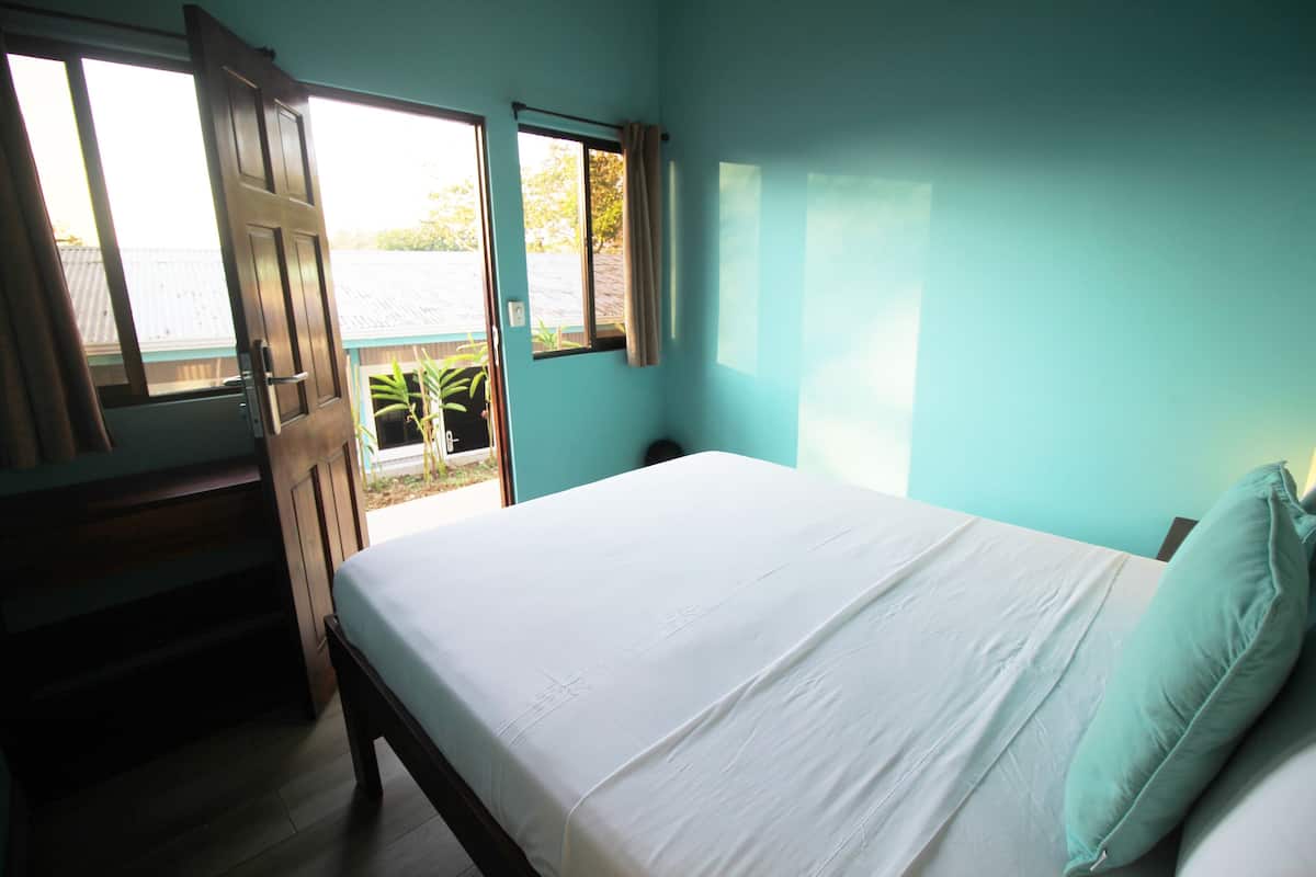 Basic Double or Twin Room, Shared Bathroom | 1 bedroom, free WiFi, bed sheets