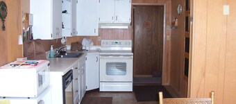 Waterfront Home! Fantastic Lake frontage on Found Lake