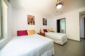 3 Schlafzimmer, Zimmersafe, Bügeleisen/Bügelbrett, kostenloses WLAN