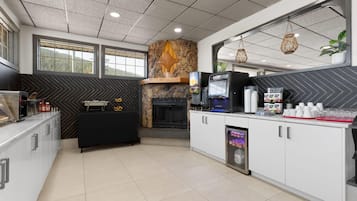 Free daily continental breakfast