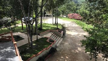 Enceinte de lâhĂ©bergement