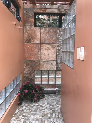 Interior - Romantic Getaway for Adults Only  (Santa Elena)