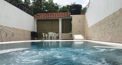 Villa Ensueño - House with Pool & Hot Tub