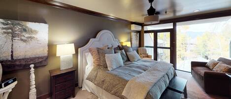 3 bedrooms, internet, bed sheets