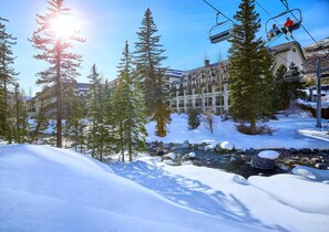 Unclassified image, 4 of 53, button