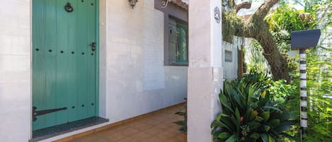 Fachada de la propiedad