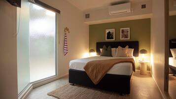 Private Queen Room | 1 kamar tidur, Wi-Fi gratis, dan seprai linen