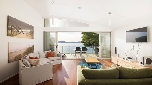 Breath Taking Waterfront