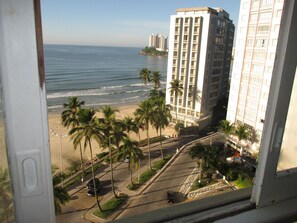 Interior - Apartment at beach in Pitangueiras - Guaruja - SP (Guarujá)