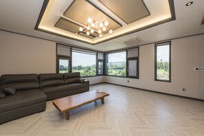 LED TV, heated floors - The Some Plus Soosan (Seogwipo)