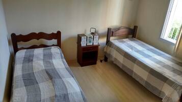 3 slaapkamers, een strijkplank/strijkijzer, gratis wifi, rolstoeltoegang