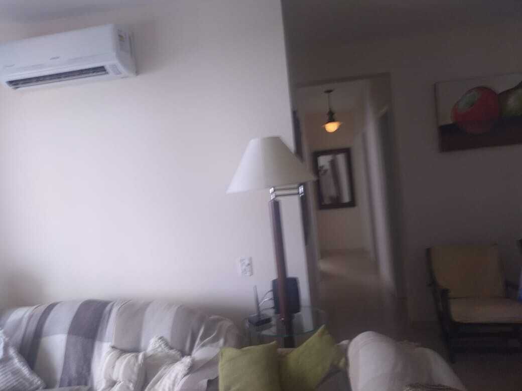 3 chambres, fer et planche à repasser, accès au Wi-Fi (inclus)