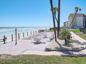 Sundeck - Sea Coast Condominium (New Smyrna Beach)