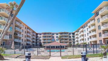 Alberca al aire libre por temporada