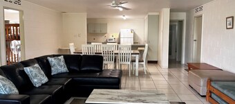 Fullerton - Rainbow Beach