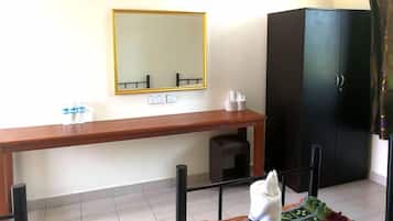 Iron/ironing board, rollaway beds, bed sheets