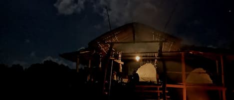 Enceinte de lâhĂ©bergement