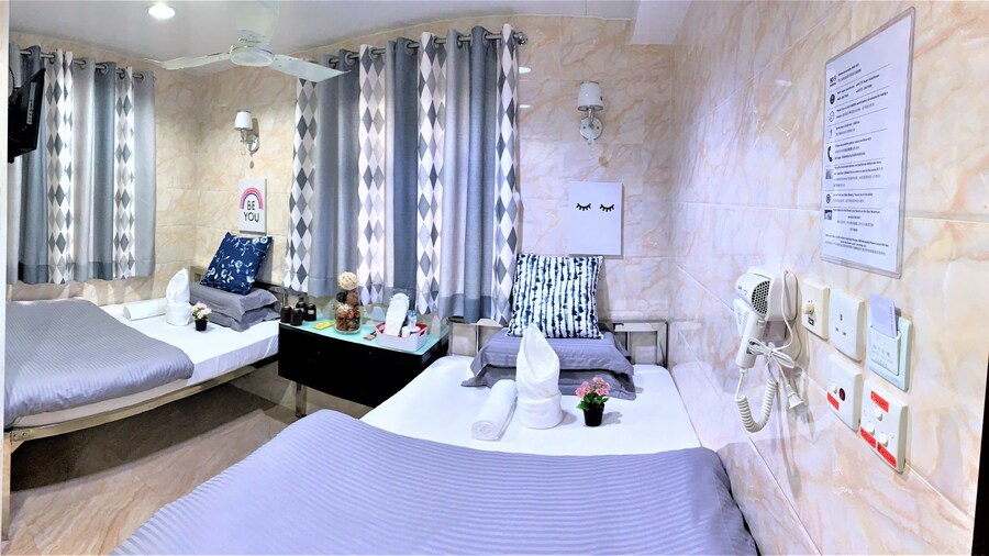 Super Guest House