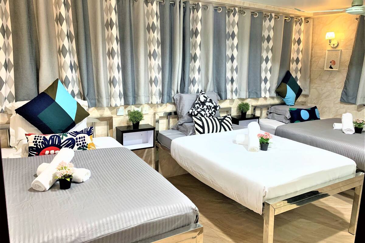 Family Room (6 Pax) | Blackout drapes, WiFi (free), bed sheets