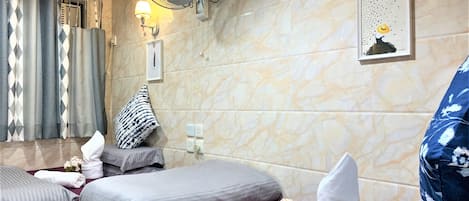 Standard Triple Room, Multiple Beds | In-room safe, free WiFi, bed sheets