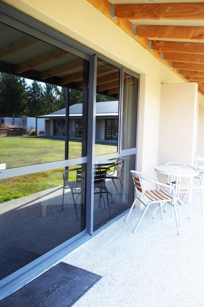 Lake Ruataniwha Holiday Park 
