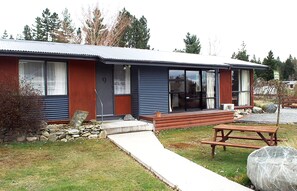 House | 1 bedroom, WiFi, bed sheets