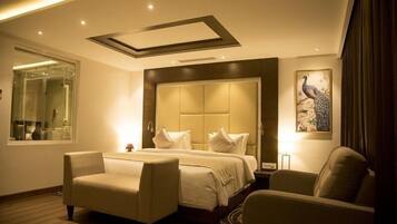 Presidential-Suite | 1 Schlafzimmer, Minibar, Zimmersafe, individuell eingerichtet