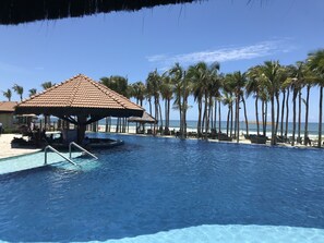 Indoor pool, outdoor pool