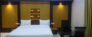 In-room safe, rollaway beds, free WiFi, bed sheets
