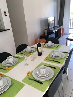Dining - BEACH LIVING APARTMENTS (Porto das Dunas)