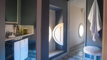 Classic-Doppelzimmer | Badezimmer