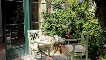 Petit déjeuner continental compris tous les jours