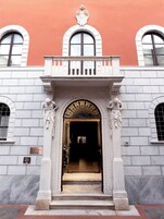 Fachada da propriedade