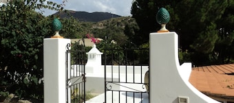 Villa Ficus in the district "Zinzolo"